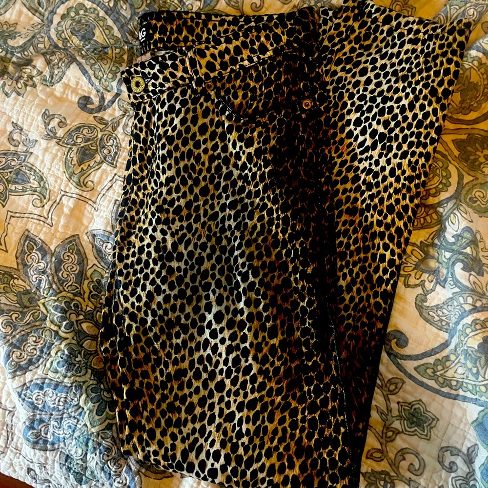 Dolce & gabana size 27 leopard print denim leggings very tight